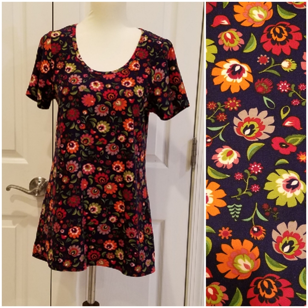 LulaRoe Autumn Floral Soft Classic Tee A5